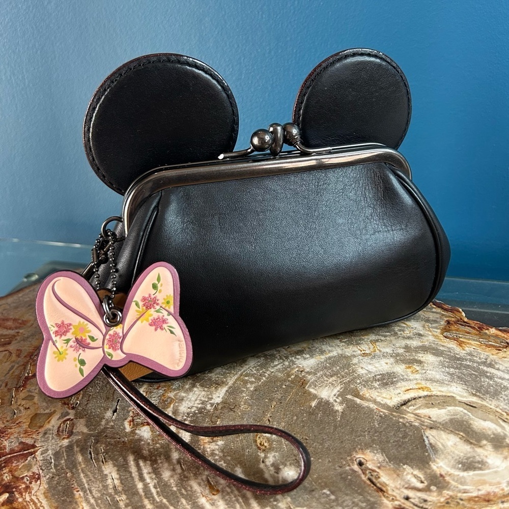 Disney x Coach Minnie Mouse Ears Framed Kiss-lock Clutch Limited Edition F30212 - Picture 16 of 17